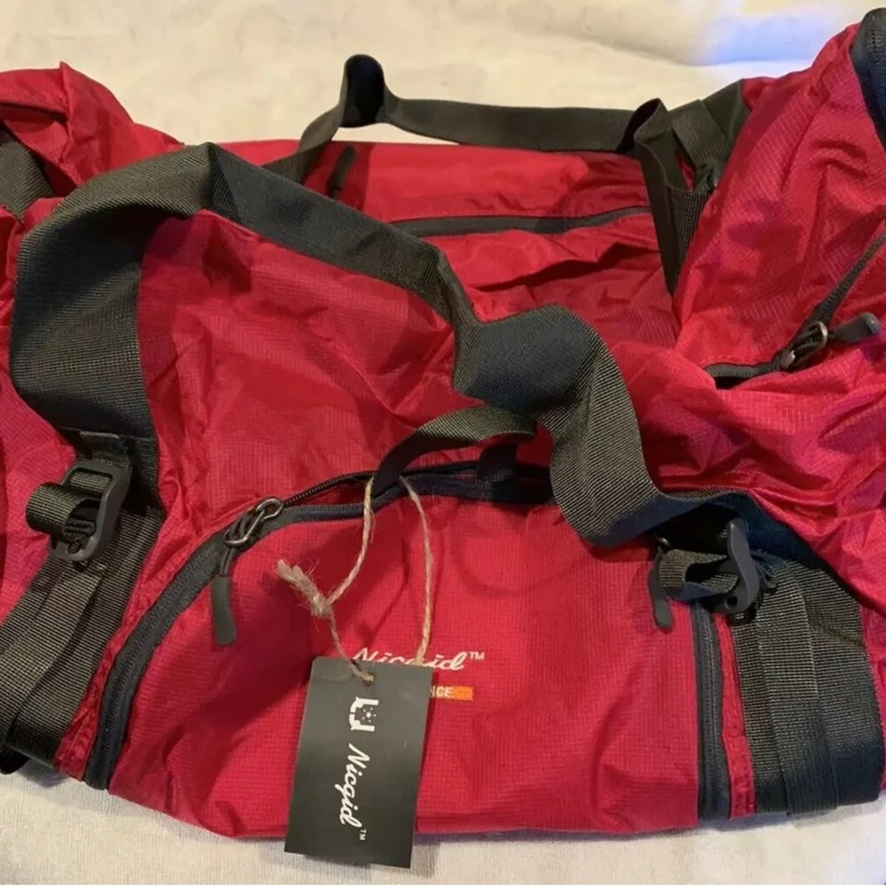 Nicgid Performance Foldable Lightweight Large Duffel Gym Bag Pink